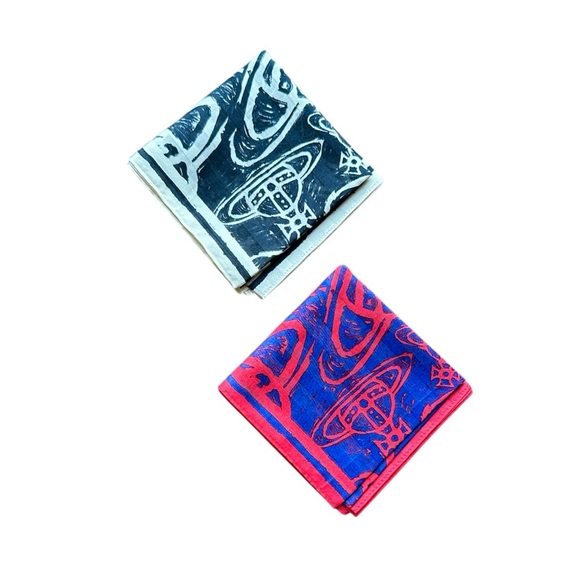 NWT Vivienne Westwood Red and White Handkerchief Bandana Ascot Pocket Square Set - Picture 2 of 8